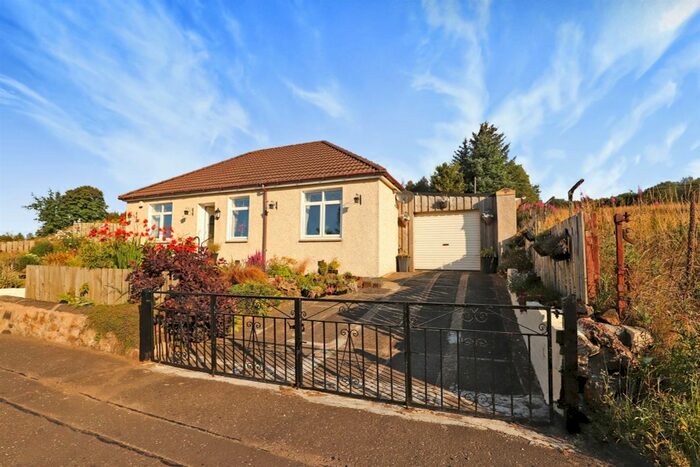 3 Bedroom Detached Bungalow For Sale In Smallburn Road, Muirkirk, Cumnock, KA18