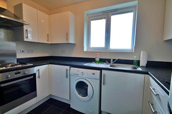 2 Bedroom Flat To Rent In The Laurels, Fazeley, B78