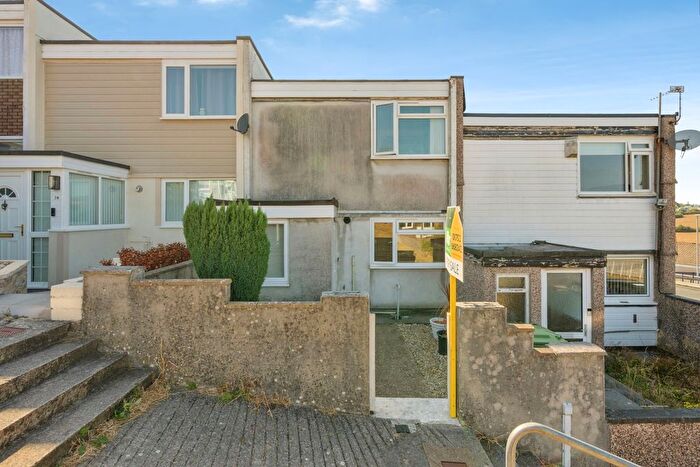 2 Bedroom Terraced House For Sale In Waring Road, Plymouth, Devon, PL6