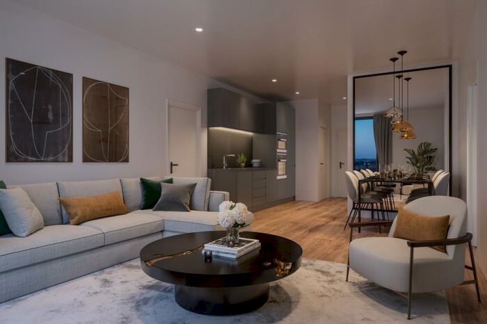 3 Bedroom Apartment For Sale In Sky Gardens, Silver Street, Water Lane, Leeds, West Yorkshire, LS11