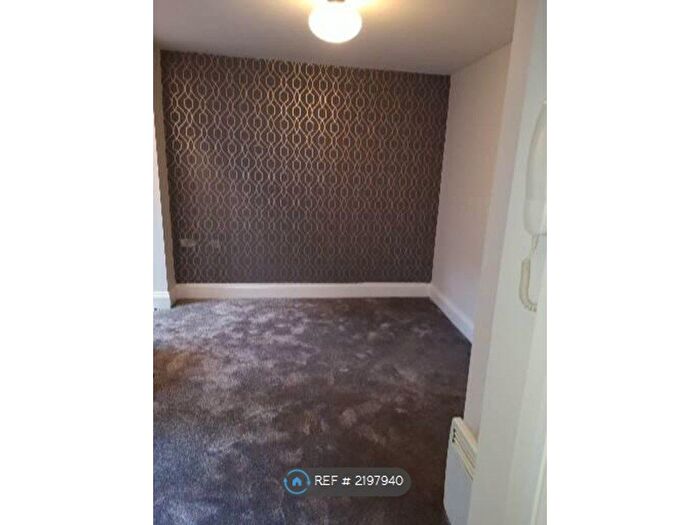 1 Bedroom Flat To Rent In Brewer Street, Maidstone, ME14