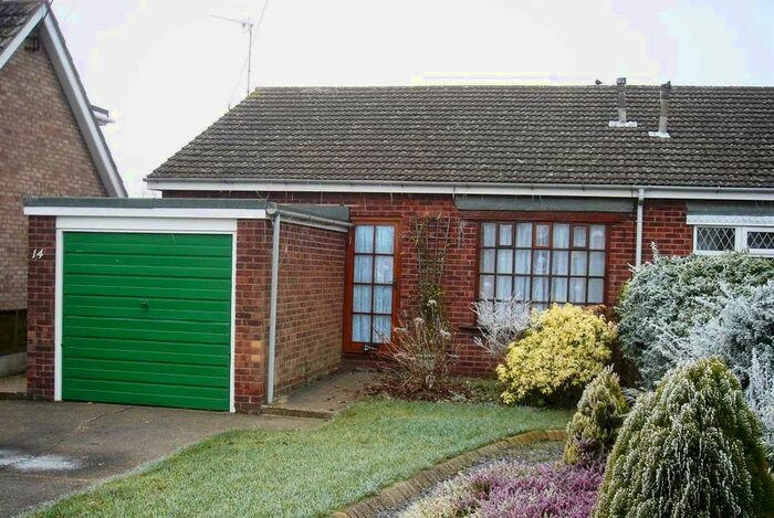 2 Bedroom Semi-Detached Bungalow To Rent In Valley View Drive, Bottesford, Scunthorpe, DN16