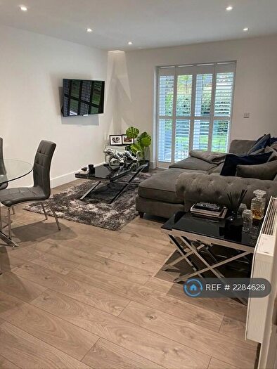 2 Bedroom Flat To Rent In Maplehurst Close, Bexley Park, DA2
