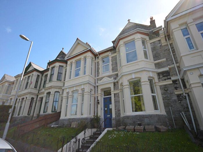 1 Bedroom Flat To Rent In Lipson Road, Plymouth, Devon, PL4