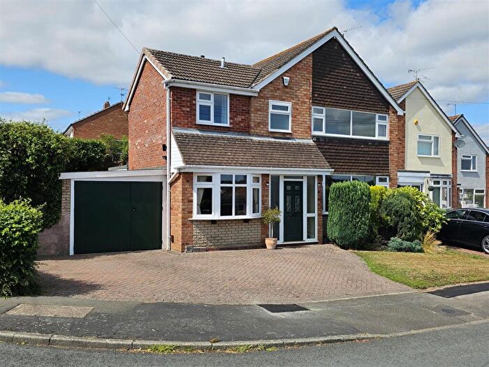 4 Bedroom Detached House For Sale In Grosvenor Wood, Bewdley, DY12