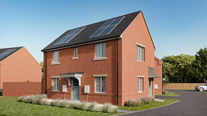 1 Bedroom Flat For Sale In Leigh Sinton, Malvern, Worcestershire, WR13