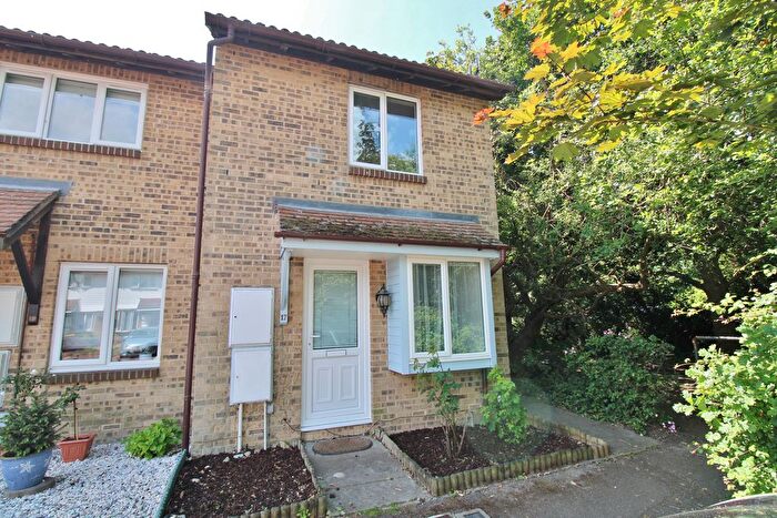 1 Bedroom Semi-Detached House For Sale In Cromarty Close, Hill Head, PO14