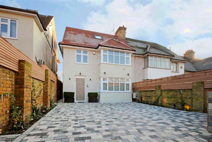 5 Bedroom Semi-Detached House To Rent In Wessex Gardens, Golders Green, London, NW11