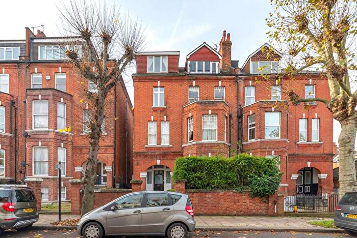 1 Bedroom Flat To Rent In Fordwych Road, West Hampstead, London, NW2