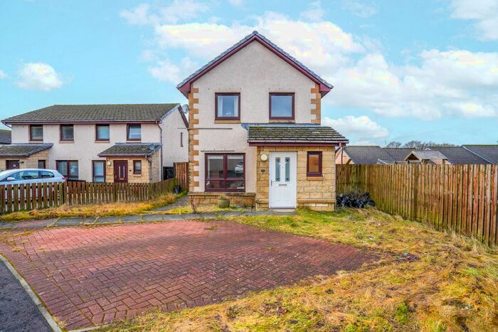 3 Bedroom Detached House For Sale In Brownhill Avenue, Douglas, ML11