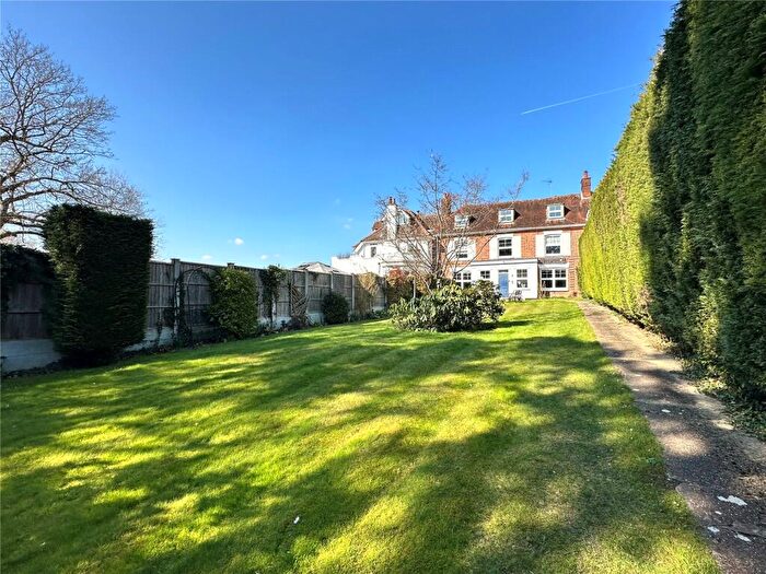 6 Bedroom Terraced House For Sale In Goldsmiths, South Hill, Langdon Hills, Basildon, SS16