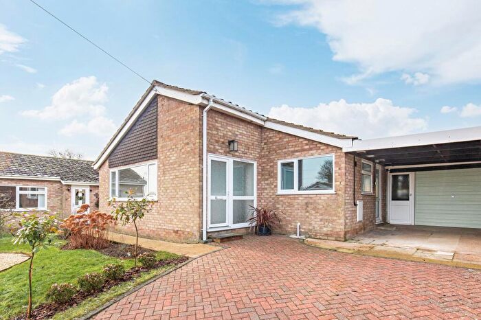 3 Bedroom Detached Bungalow For Sale In Meticulously Updated Bungalow In Sporle, PE32