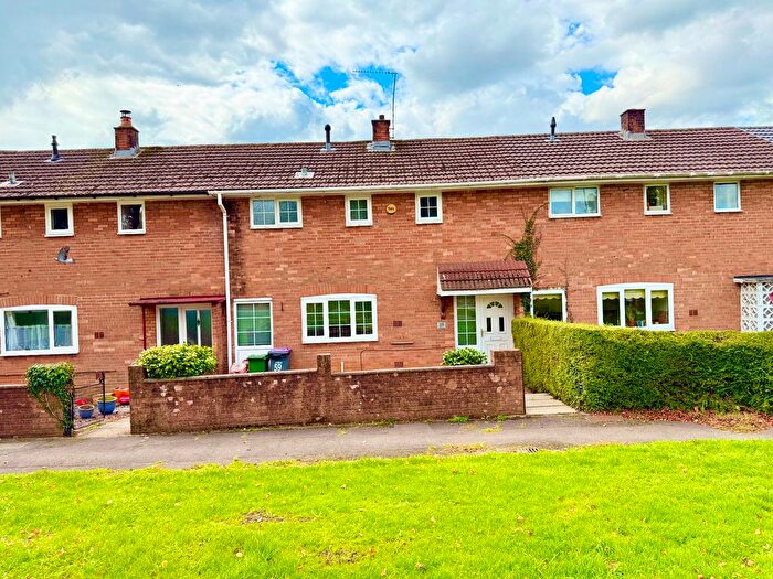3 Bedroom Terraced House To Rent In North Road, Croesyceiliog, Cwmbran, NP44