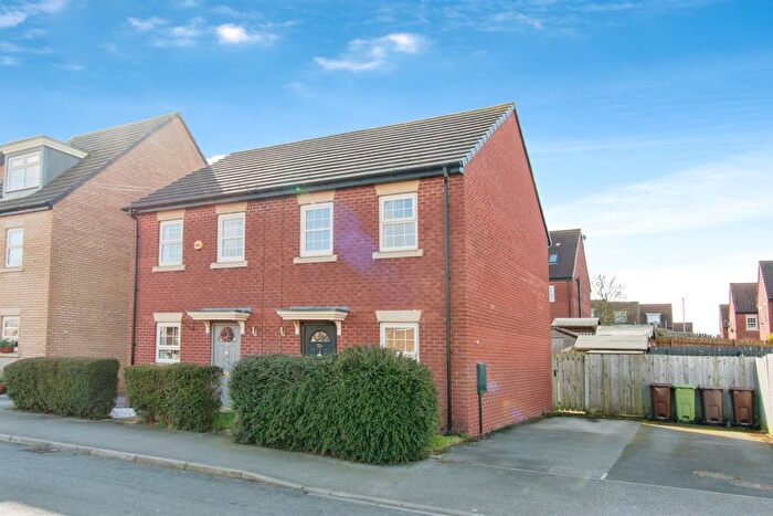 2 Bedroom Semi-Detached House For Sale In Girnhill Lane, Featherstone, Pontefract, WF7