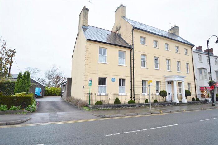 2 Bedroom Apartment To Rent In Flat, Woodstock House, Cowbridge, Vale Of Glamorgan, CF71