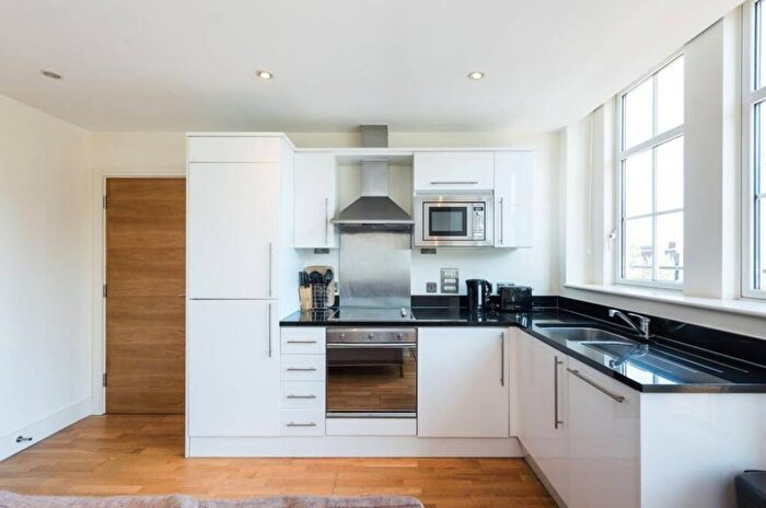2 Bedroom Flat To Rent In Romney House, Marsham Street, SW1P