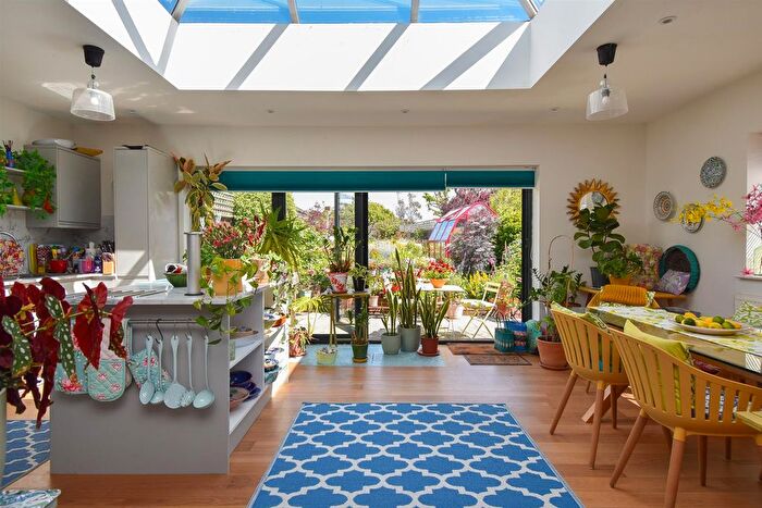 2 Bedroom Semi Detached Bungalow For Sale In Conqueror Road, St. Leonards-On-Sea, TN38