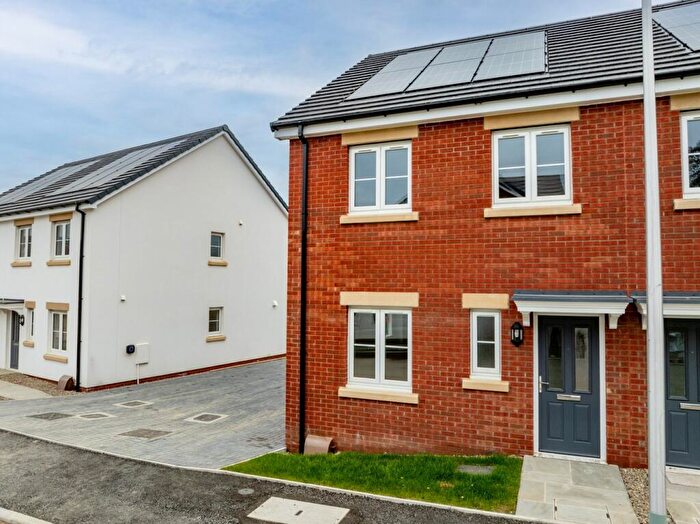 3 Bedroom Semi Detached House For Sale In Cwrt Y Priordy, St Clears, SA33