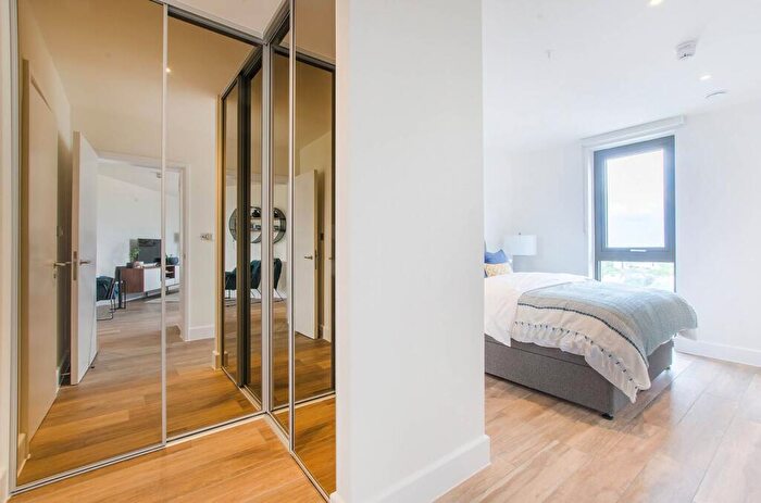 1 Bedroom Flat To Rent In Union Wharf, Greenwich, London, SE8