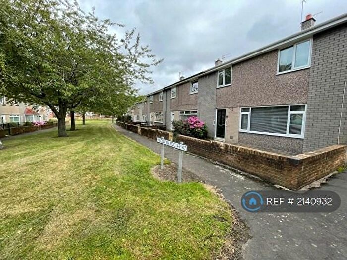 3 Bedroom End Of Terrace House To Rent In Colwyn Parade, Hebburn, NE31