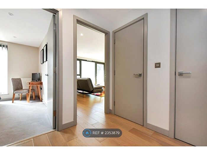1 Bedroom Flat To Rent In West Ealing, London, W13