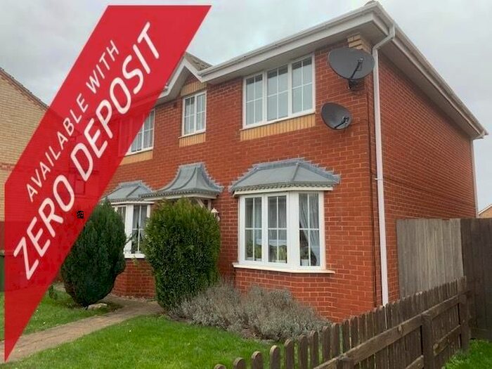 4 Bedroom Property To Rent In Park Farm Way, Stanground, Peterborough, PE2