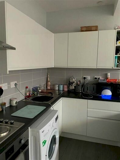 1 Bedroom Flat To Rent In East Street, Southend-on-Sea, SS2