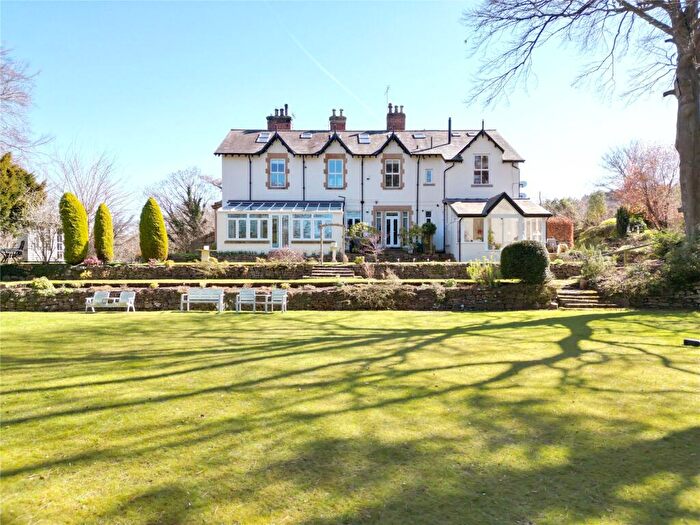 3 Bedroom Maisonette For Sale In Cliffe House, Corbridge, Northumberland, NE45