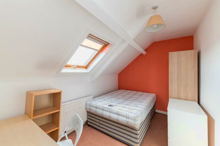 1 Bedroom Terraced House To Rent In Sandyford Road, Sandyford, Newcastle Upon Tyne, NE2