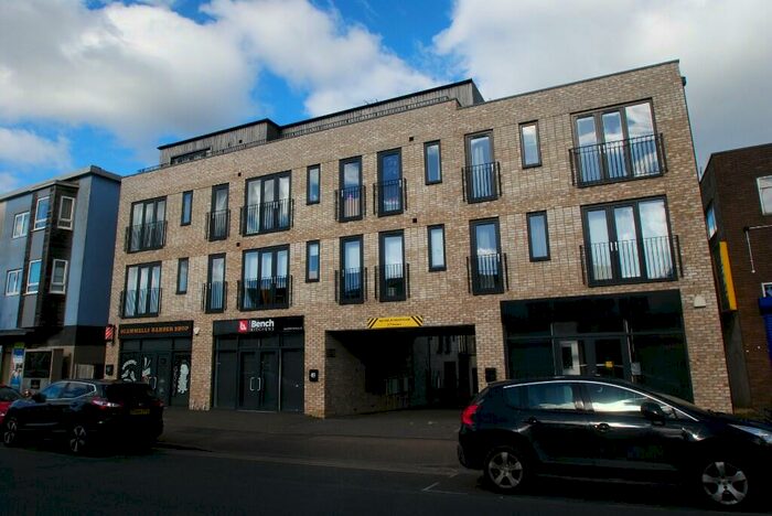 2 Bedroom Apartment For Sale In Crossman Residence, To Broad Street, Bristol, BS16