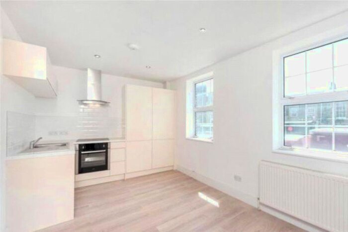 Property To Rent In Lower Addiscombe Road, Croydon, CR0