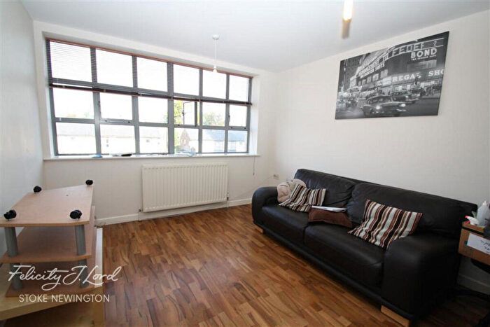 1 Bedroom Apartment To Rent In , Somerford Grove, London, N16