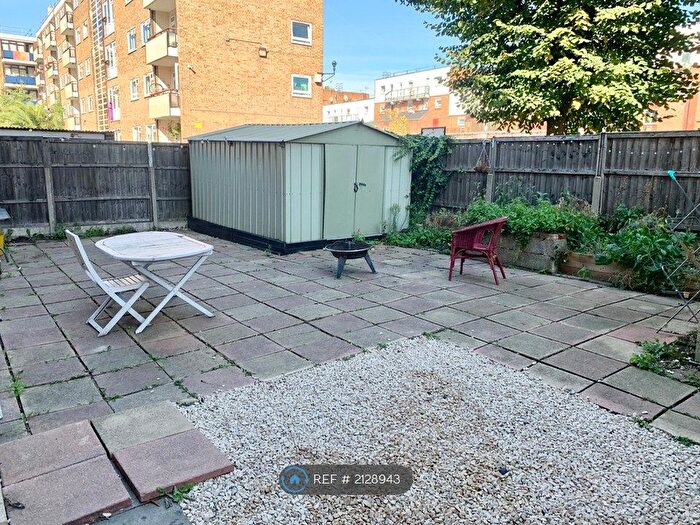 4 Bedroom Maisonette To Rent In Malcolm House, London, N1
