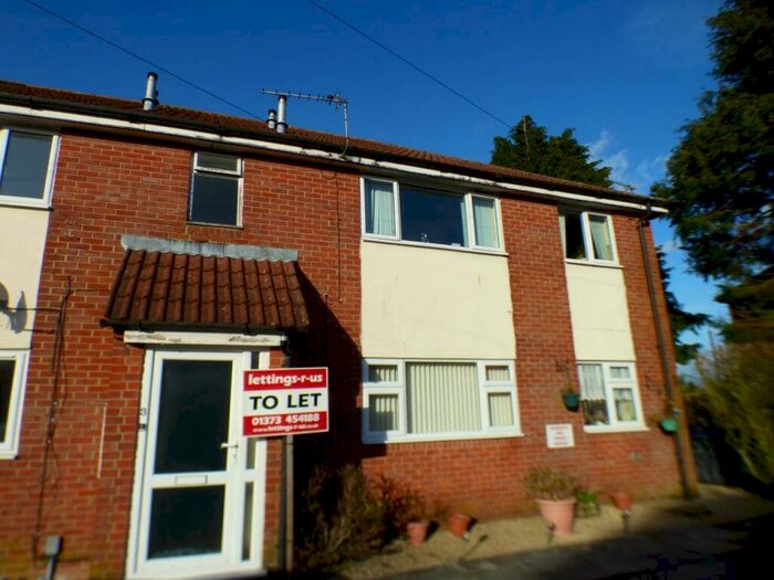 2 Bedroom Flat To Rent In Audrey House, West Parade, Warminster, BA12