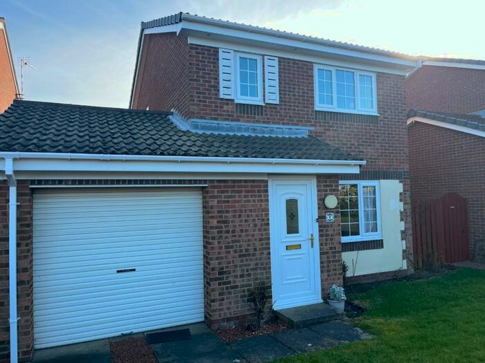 3 Bedroom House To Rent In Axbridge Close, Choppington, NE62