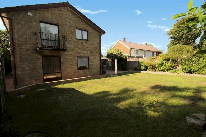 4 Bedroom Terraced House To Rent In Clay Hill Road, Basildon, SS16