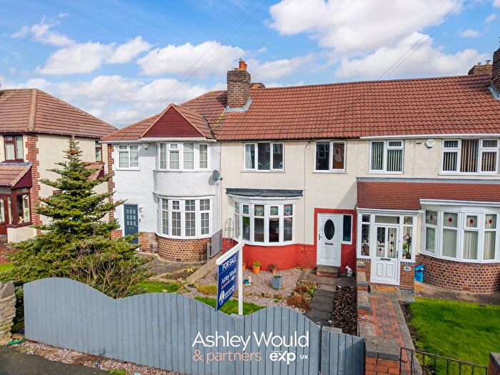 3 Bedroom Terraced House For Sale In Throne Crescent, Rowley Regis, B65