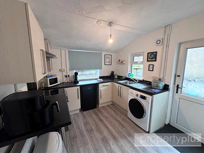 2 Bedroom End Of Terrace House For Sale In Thomas Street, Maerdy, Ferndale, CF43