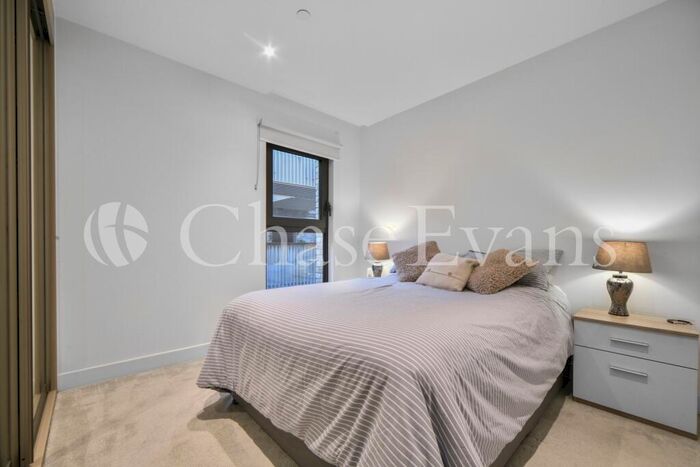 1 Bedroom Flat For Sale In Royal Arsenal Riverside, Major Draper Street, Woolwich, London, SE18