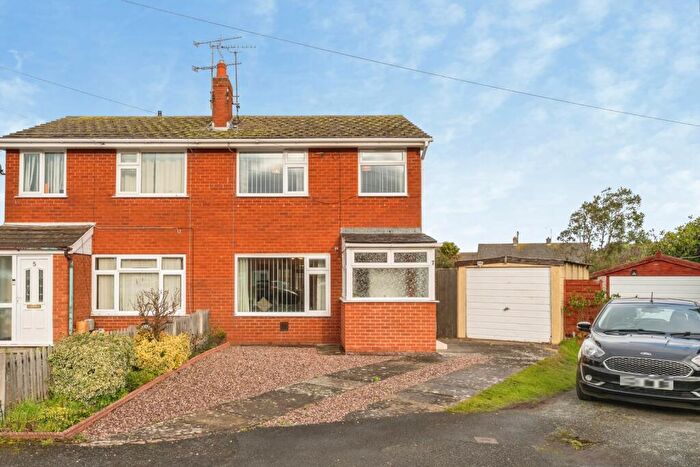 3 Bedroom Semi-Detached House For Sale In Coventry Grove, Prestatyn, Denbighshire, LL19