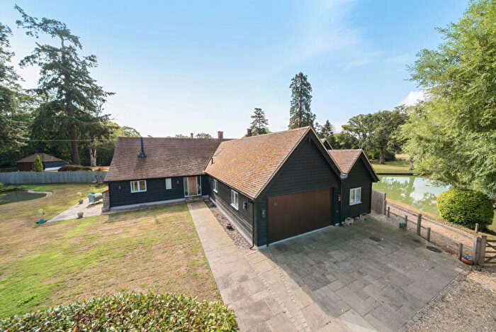 4 Bedroom Detached House For Sale In Standon Lane, Ockley, RH5