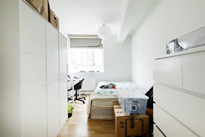 1 Bedroom Flat To Rent In Sloane Avenue, SW3
