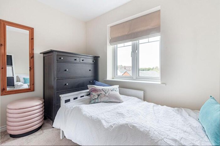 2 Bedroom Flat To Rent In Fussell Way, Wollaston, Stourbridge, DY8