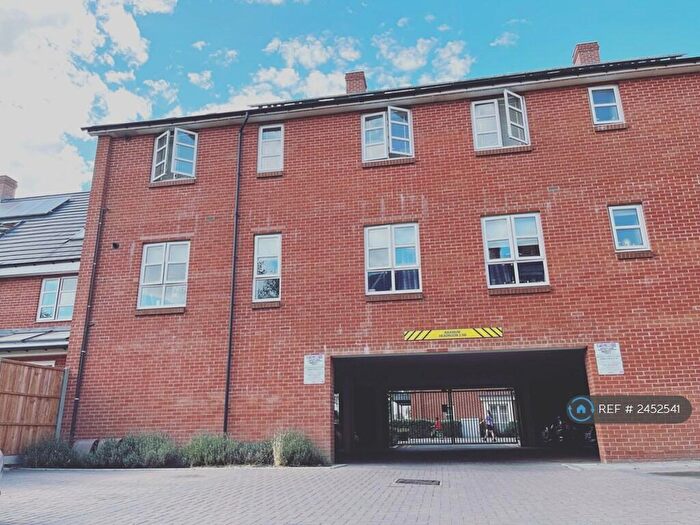 2 Bedroom Flat To Rent In Austen Court, Mitcham, CR4