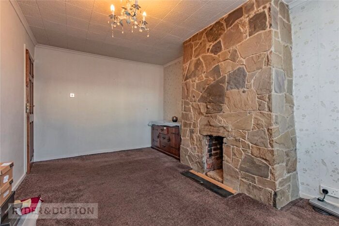3 Bedroom Semi-Detached House For Sale In Warrenside, Deighton, Huddersfield, West Yorkshire, HD2