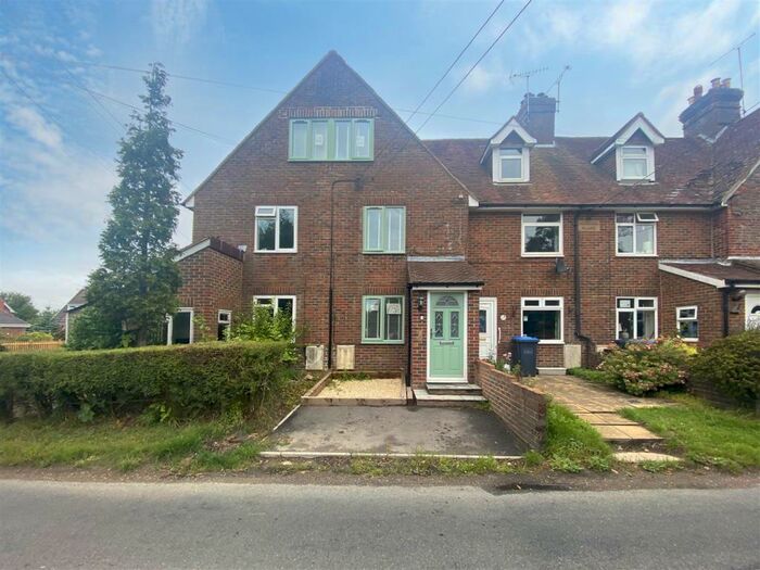 3 Bedroom House For Sale In Top Road, Sharpthorne, East Grinstead, RH19