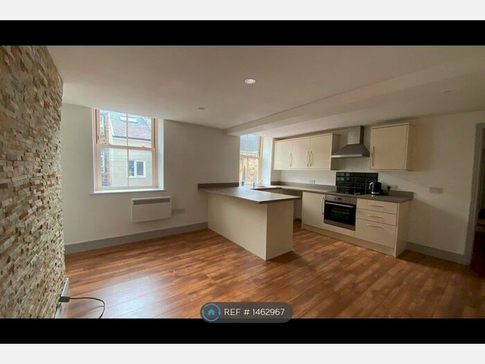 1 Bedroom Flat To Rent In Dugdale Street, Burnley, BB11