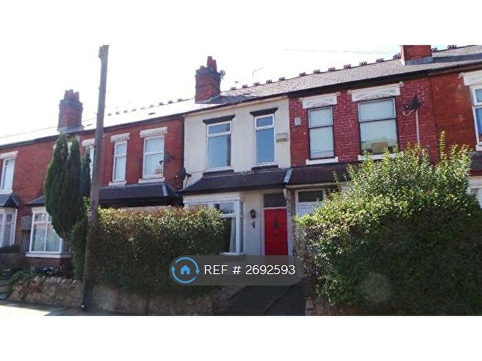 2 Bedroom Terraced House To Rent In Warwards Lane, Birmingham, B29