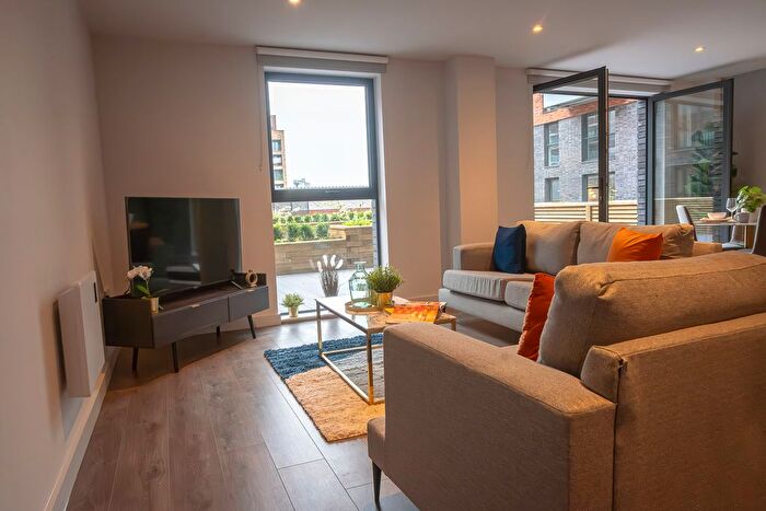 1 Bedroom Flat For Sale In Merchants Wharf, Manchester, M5