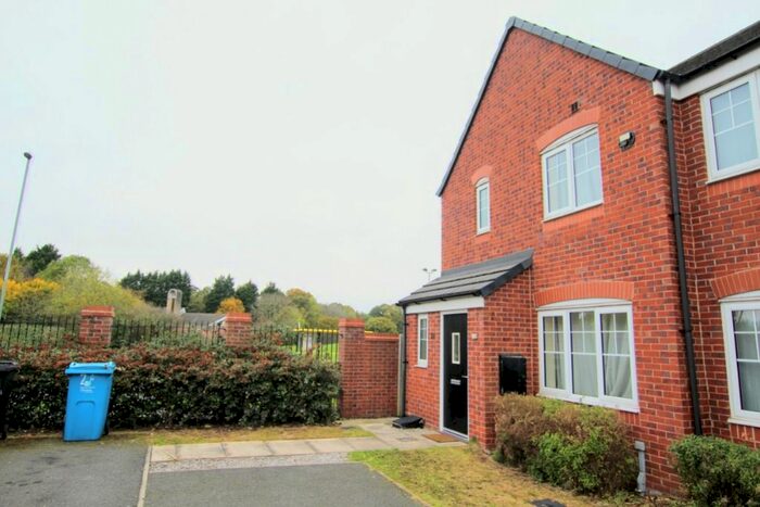 3 Bedroom Semi-Detached House To Rent In Burrowdale Road, Liverpool L28